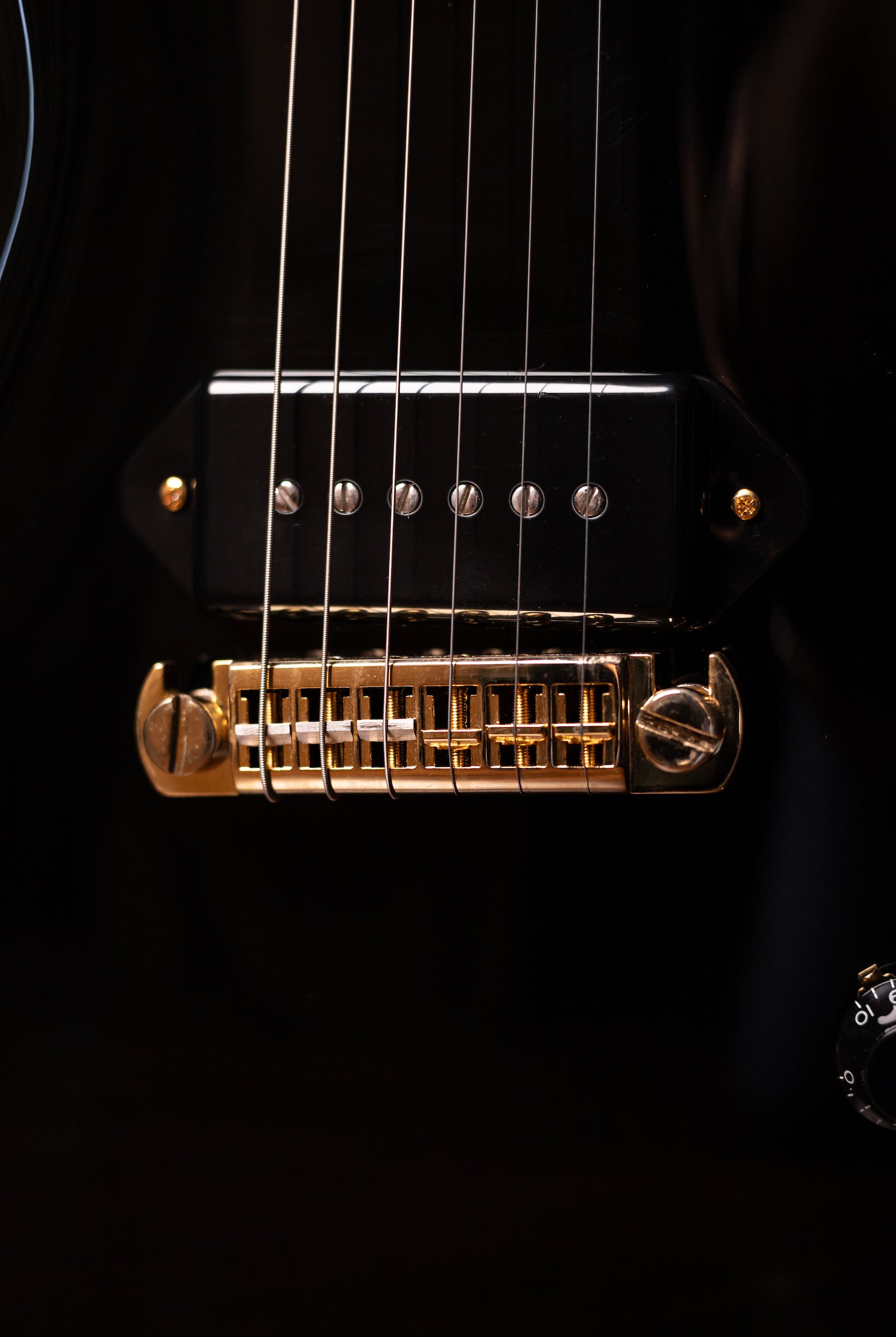 Carneglia Custom Shop Stallion Custom P-90 Wraparound Electric Guitar with Ebony Fretboard - Ebony