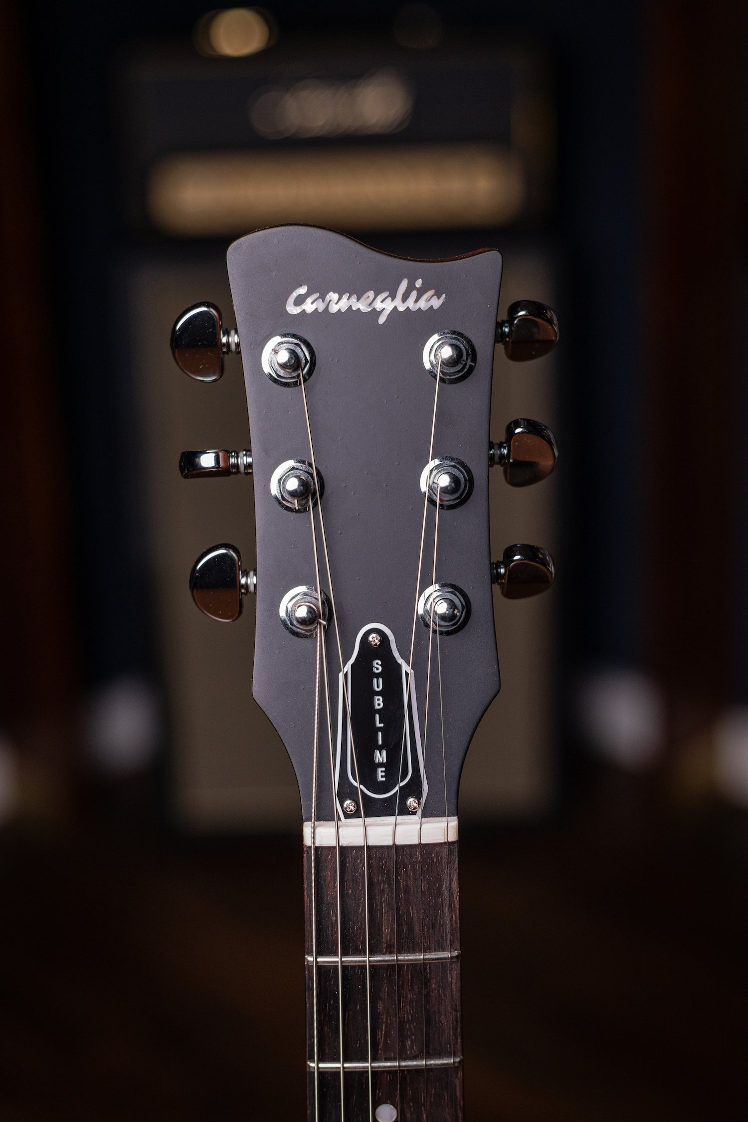 Carneglia Sublime Burl Top Electric Guitar with Brazilian Fretboard - Tobacco Burst