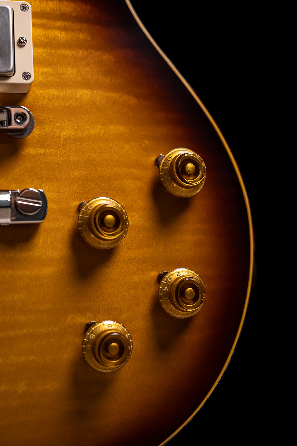 Carneglia Stallion Standard Electric Guitar with Brazilian Rosewood - Tobacco Sunburst